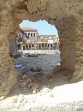 ホムス旧市街にある、廃墟となった学校。（シリア）