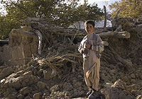 バロチスタン州を襲った地震の影響を受けた半数以上は、子ども。