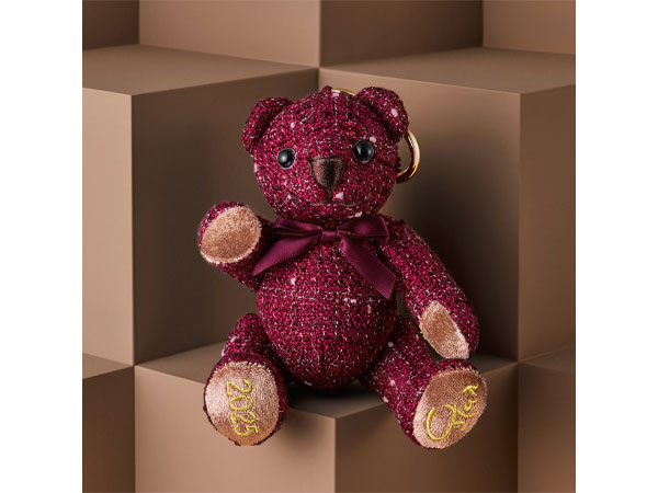 2025 HOLIDAY BEAR