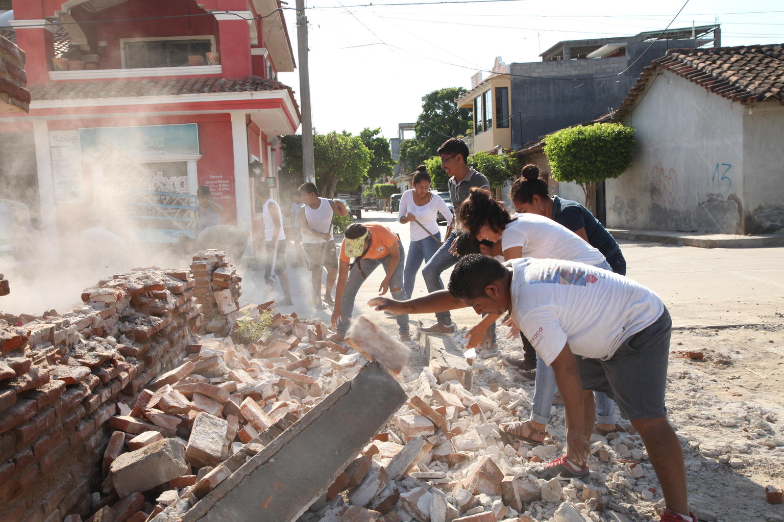 メキシコ地震 ユニセフ専門家チーム被災地訪問 緊急事態宣言下に暮らす子ども0万人以上
