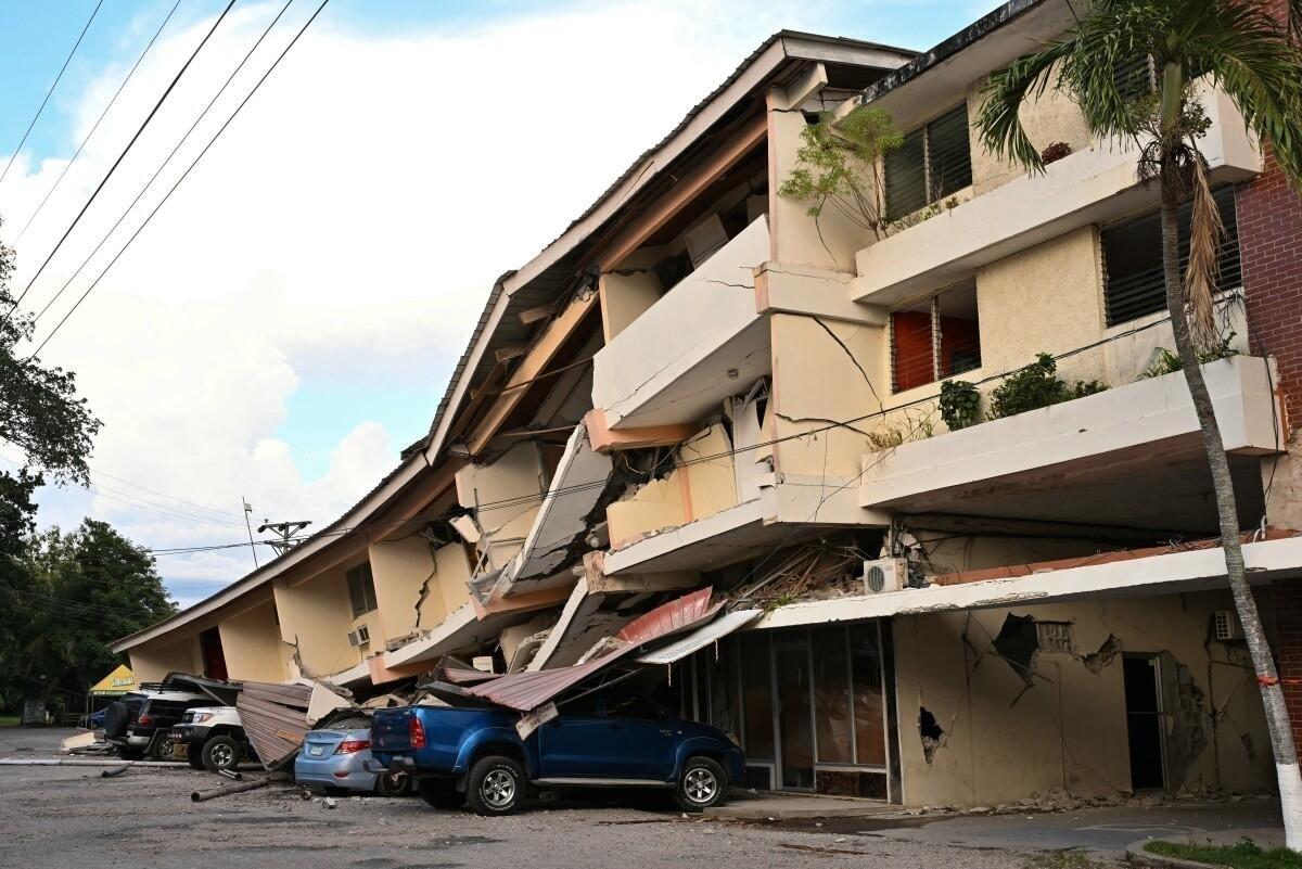 パナマ中部のコクレ県ペノノメ市で、地震により倒壊した建物(パナマ、2026年10月9日撮影) ※本写真の転載・二次使用不可