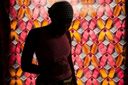 コートジボワールのブアケで暮らすマリーさん（仮名、21歳）は、16歳で妊娠した時に、HIVに感染していることを知った。母子感染予防のケアを受けたことで、産まれてきた赤ちゃんはHIVに感染していなかった。現在、2人目を妊娠していて、同じく母子感染予防ケアを受けている。