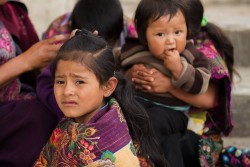 地震で被災したメキシコの子どもたち。