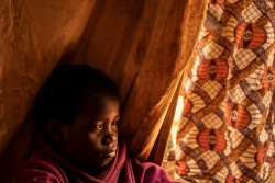 アルジェリアからニジェールに強制送還される際、追い回されトラウマを抱えた11歳の男の子。(2018年5月撮影)