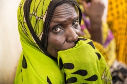 伝統的な女性性器切除(FGM)施術者だった女性。支援を受けて別の職を得たため、施術をやめることができた。(エチオピア) 