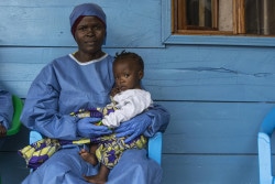 両親が、エボラの治療を受けているため、ブテンボにある子どもケアセンターで一時的に保護されている子ども。（2019年8月2日撮影）