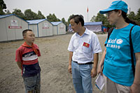 都江堰市の小学校に設置された臨時教室