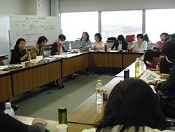 4月20日岩手県盛岡市で、日本ユニセフ協会支援本部と岩手県ユニセフ協会は、岩手、宮城、福島各県のCAPグループとJ-CAPTAのメンバーと共にこの3年間の事業を振り返りながら、今後2年間の事業内容を検討・協議しました