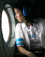 ニャンザレキャンプにむかうルーシーさん