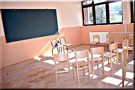 学校再建＜ビスリム ハリミ小学校＞