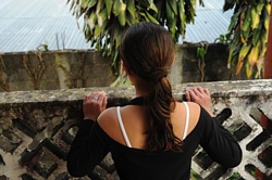 家庭での虐待や性的搾取にあっていた12歳の女の子。（グアテマラ）※本文との直接の関係はありません。