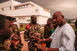 武装勢力との交渉で重要な役割を担うユニセフ・中央アフリカ事務所スリマン・ディアベット代表
