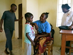 一時ケアセンターの様子。（シエラレオネ）