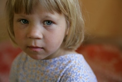 ウクライナの女の子。※本文とは直接の関係はありません。