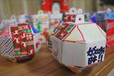 オーナメントには子どもたちの復興への願いが込められていました