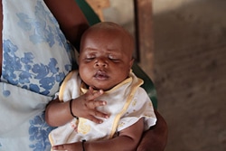 生後1カ月のモーセちゃん。モーセちゃんがまだおなかの中にいたとき、母親がエボラに感染した。
