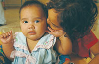 UNICEF/HQ05-2062/Donna DeCesare