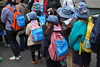 UNICEF/HQ05-2062/Donna DeCesare