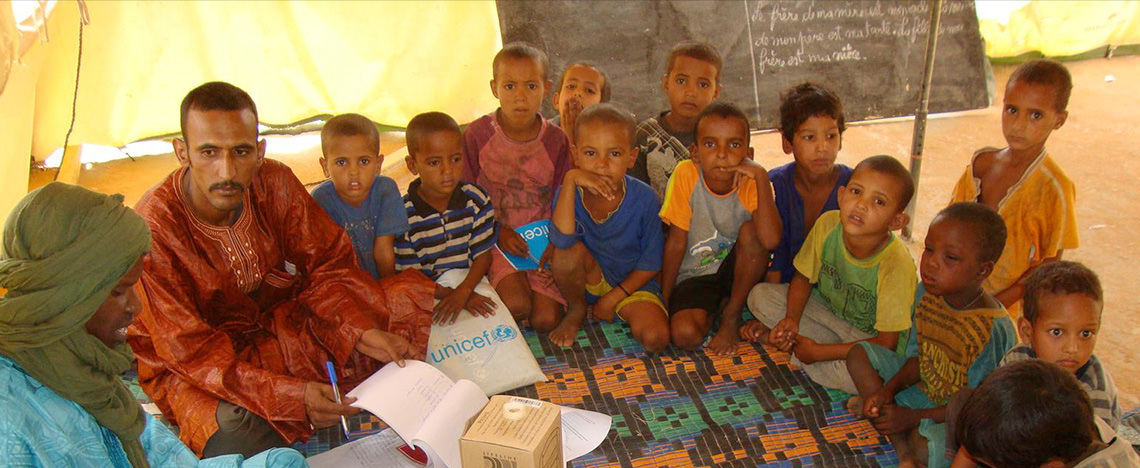 どんな場所でも授業が開ける「箱の中の学校」2クラス(生徒120人)分に変わります。