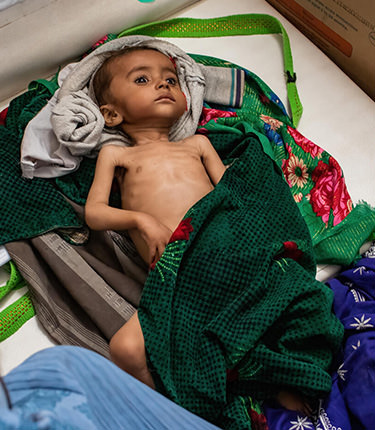 アフガニスタン人道危機 写真