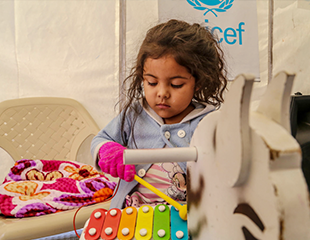 310万人の子どもが心理社会的ケアを受けました。